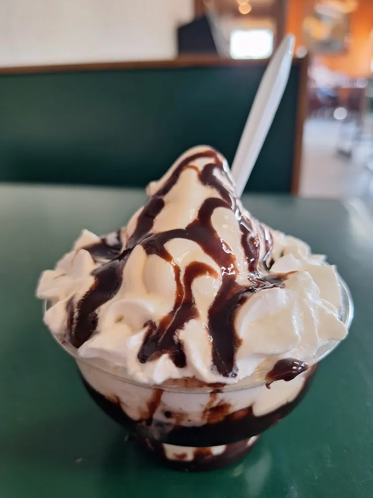 Hot Fudge Sundae